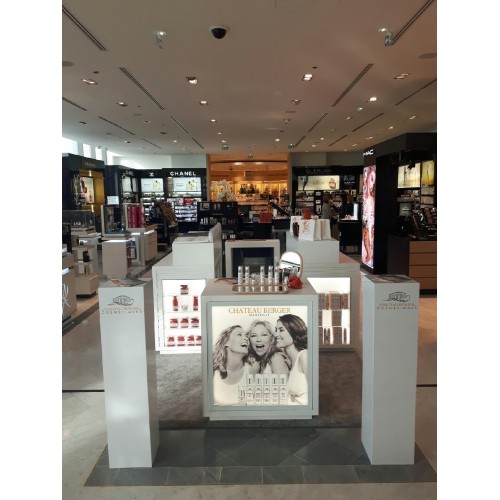 A Chateau Berger Cosmetics corner at Printemps ! 